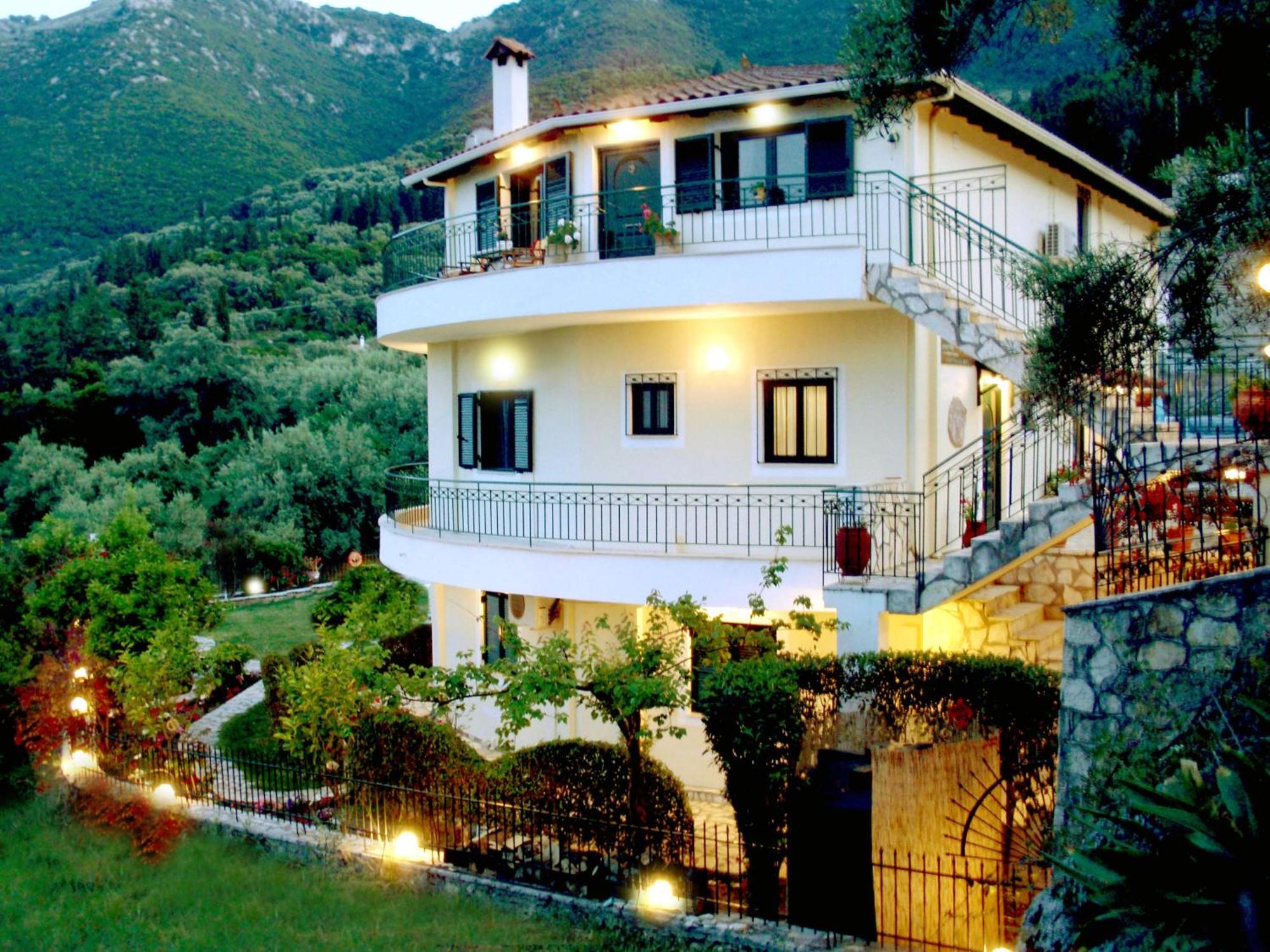 Villa Diana Nikiana Esterno foto